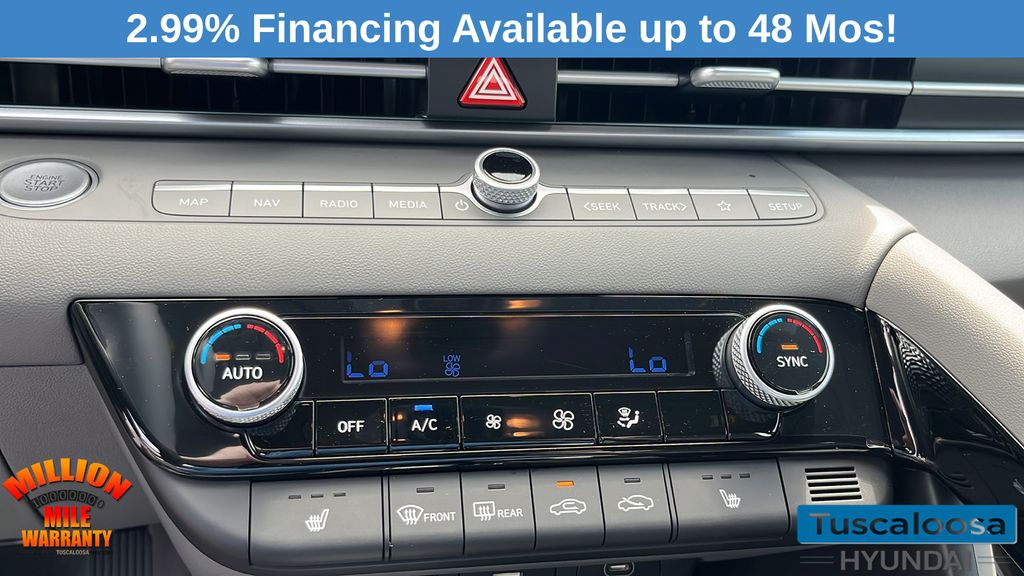 2025 Hyundai Elantra SEL Convenience photo 19