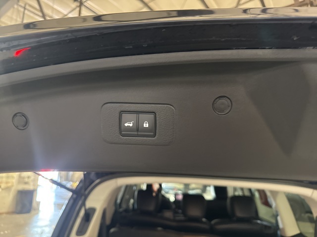 2024 Nissan Armada SL photo 29