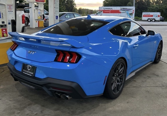 2025 Ford Mustang GT photo 2
