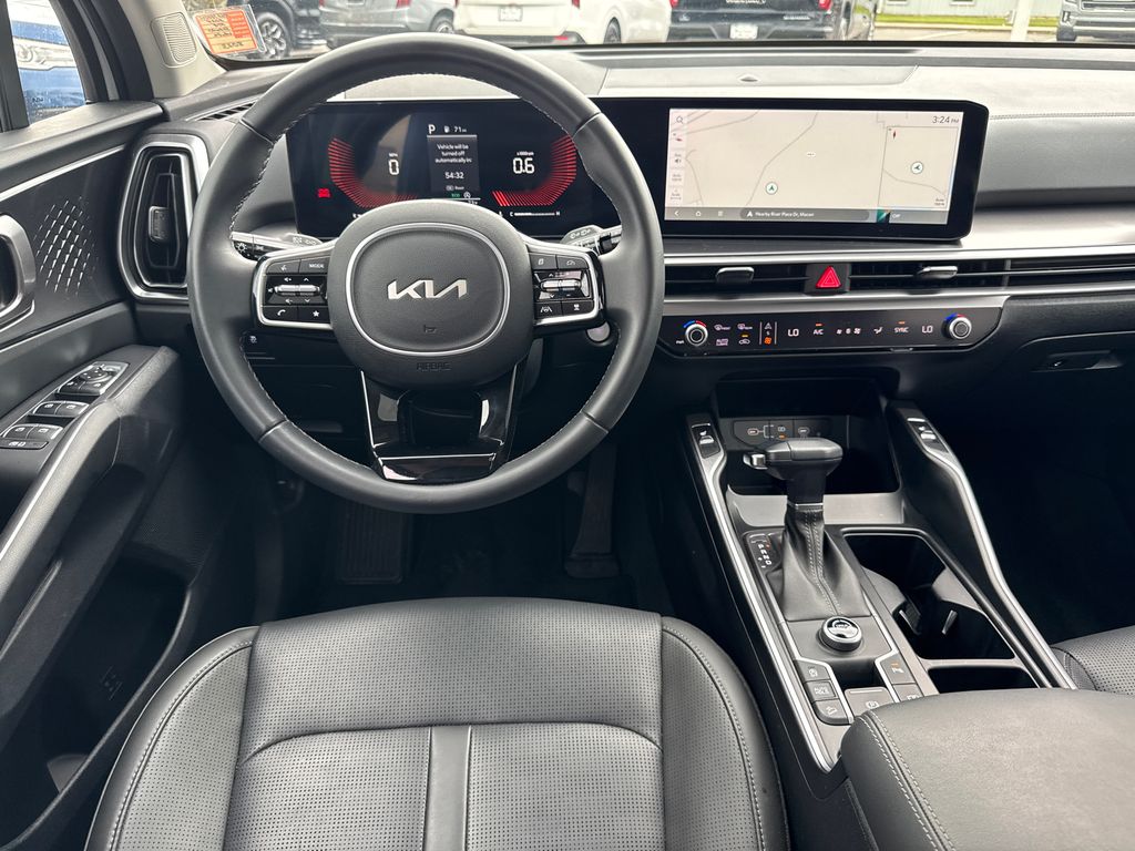 2024 Kia Sorento S photo 24
