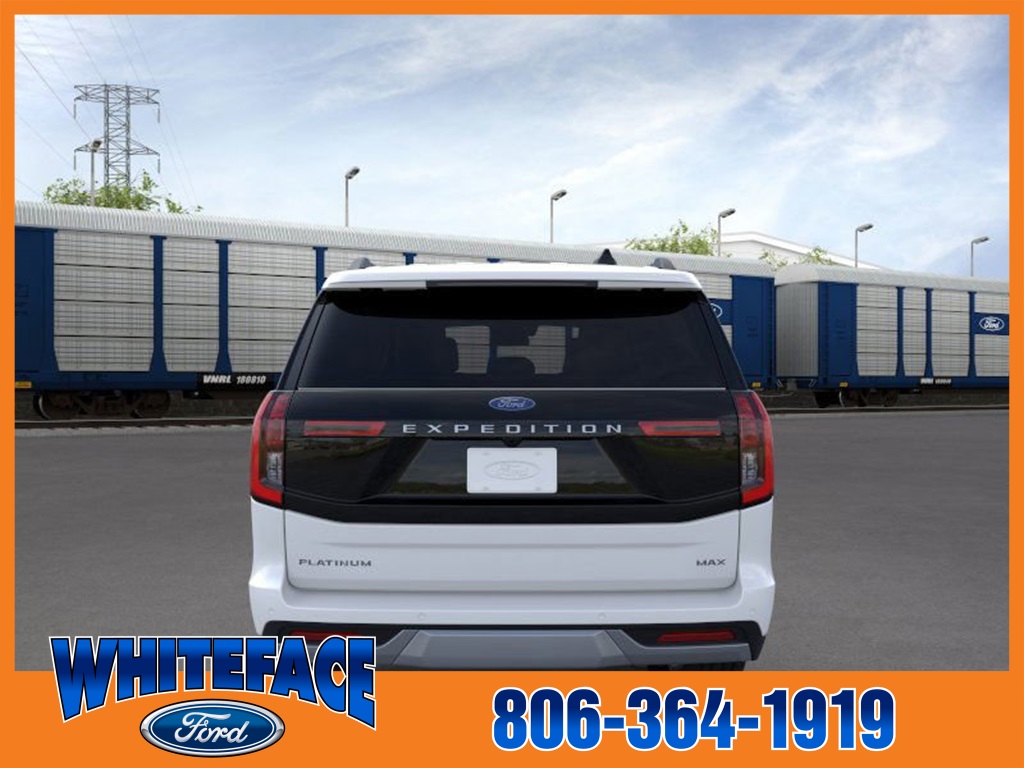 2025 Ford Expedition Platinum MAX photo 3