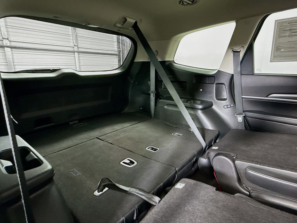 2020 Kia Telluride S photo 25
