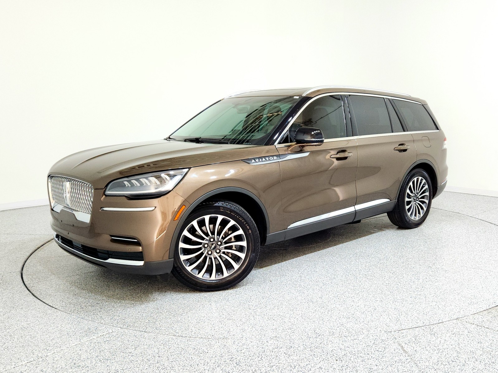 2022 Lincoln Aviator Reserve's photo