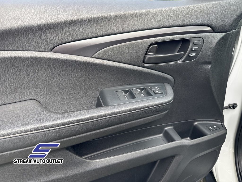 2022 Honda Passport EX-L photo 8