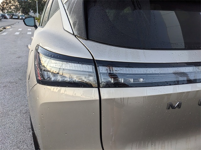 2026 Nissan Murano Platinum photo 3