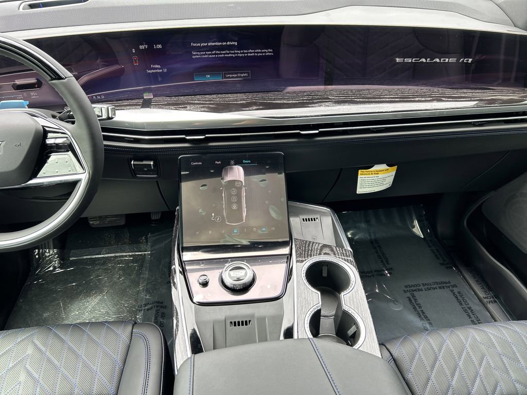 2026 Cadillac Escalade IQ Sport photo 6