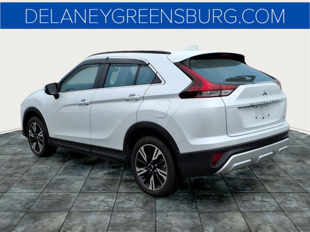 2024 Mitsubishi Eclipse Cross SE photo 4