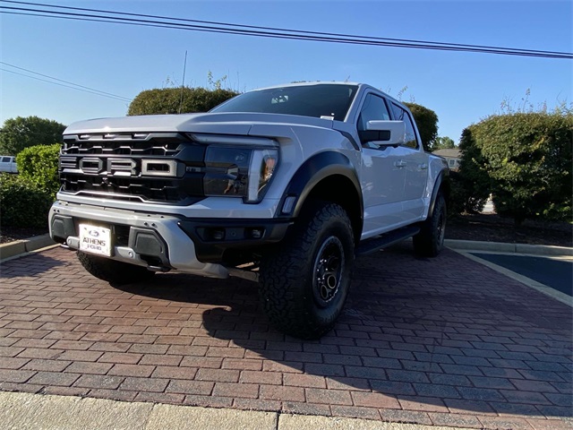 2025 Ford F-150 Raptor photo 8