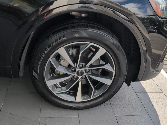 2021 Audi Q5 45 Premium Plus photo 16