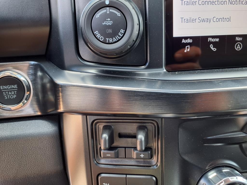 2025 Ford F-250 Lariat photo 14