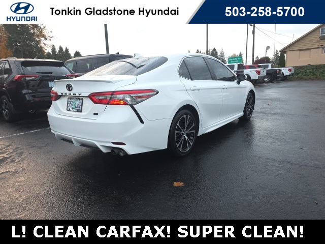 2019 Toyota Camry L photo 4