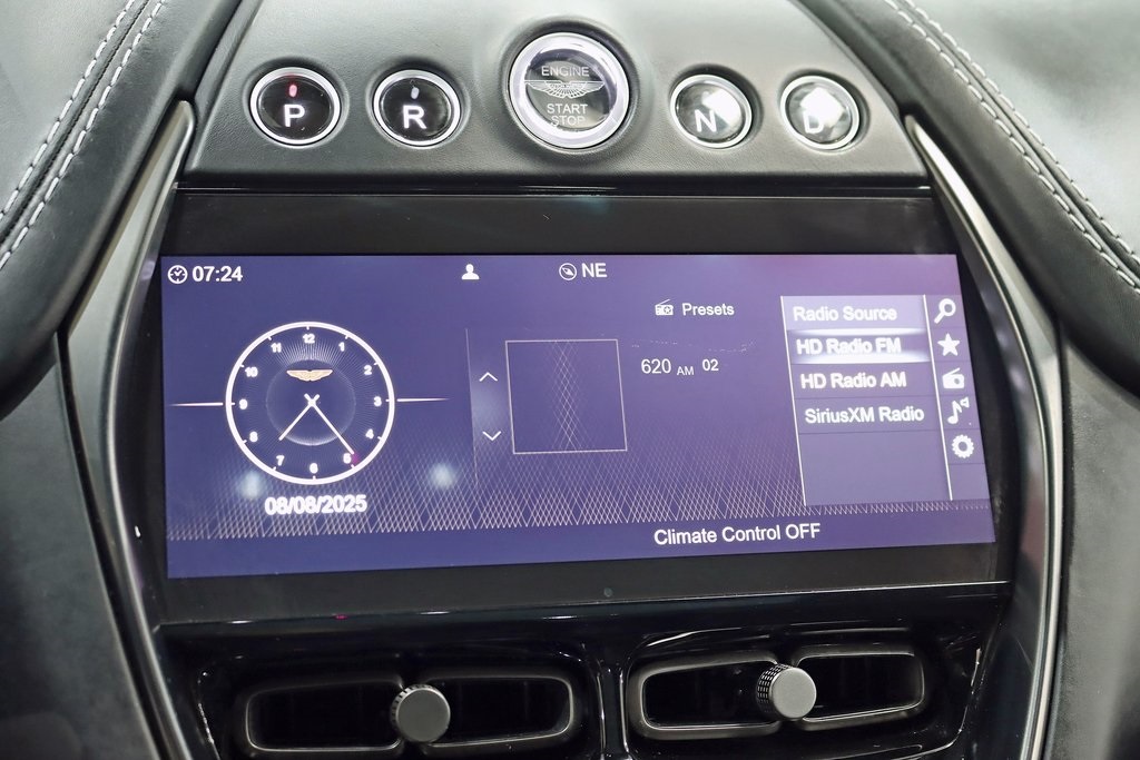 2022 Aston Martin DBX AM8 photo 21