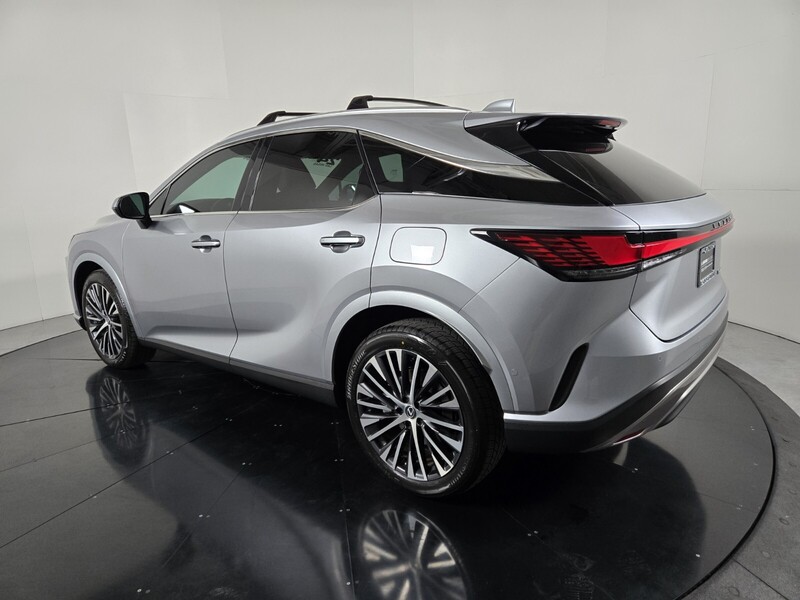 2024 Lexus RX 350 Premium photo 3