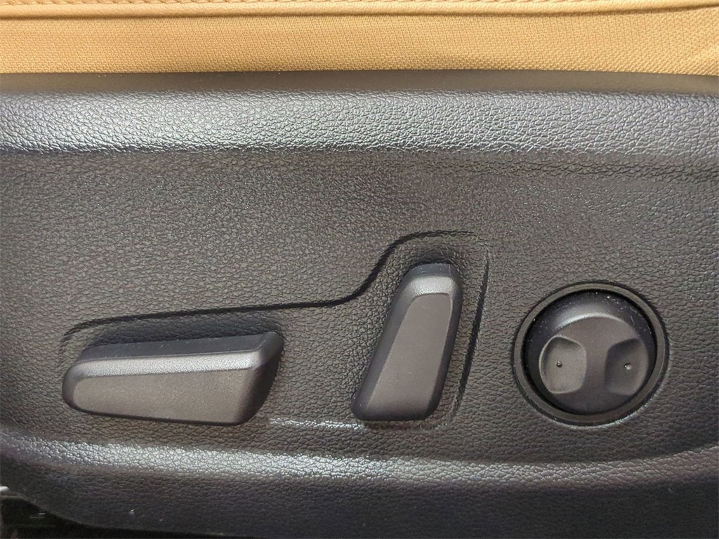 2024 Kia Seltos EX photo 13