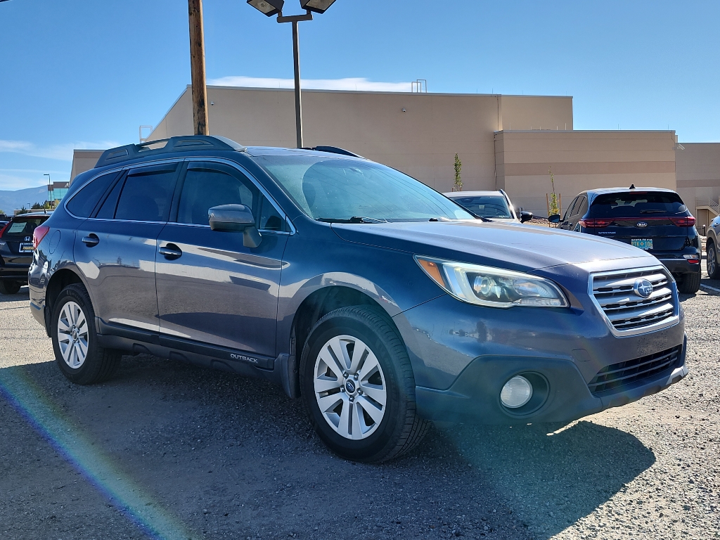 2015 Subaru Outback 2.5i Premium photo 3