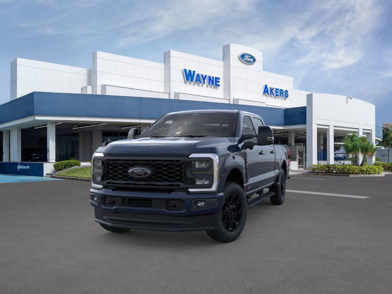 2025 Ford F-250 Lariat photo 2