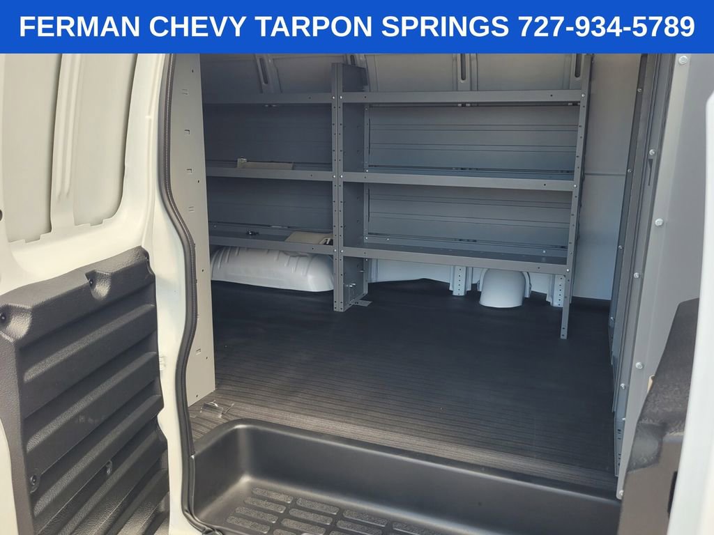 2025 Chevrolet Express Cargo 2500 photo 11