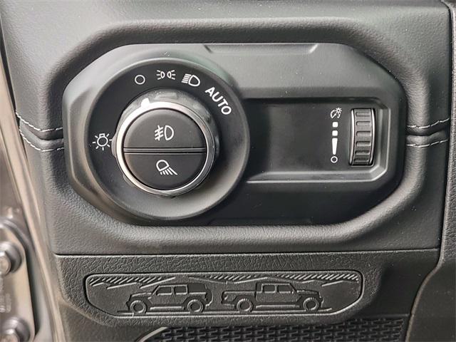 2025 Jeep Gladiator Texas Trail photo 21