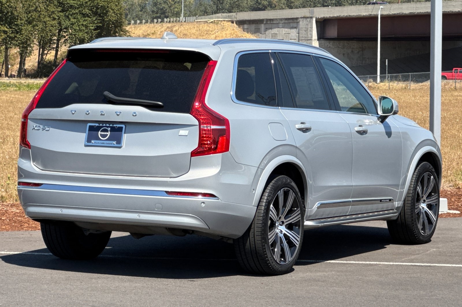 2024 Volvo XC90 Recharge T8 Plus photo 3