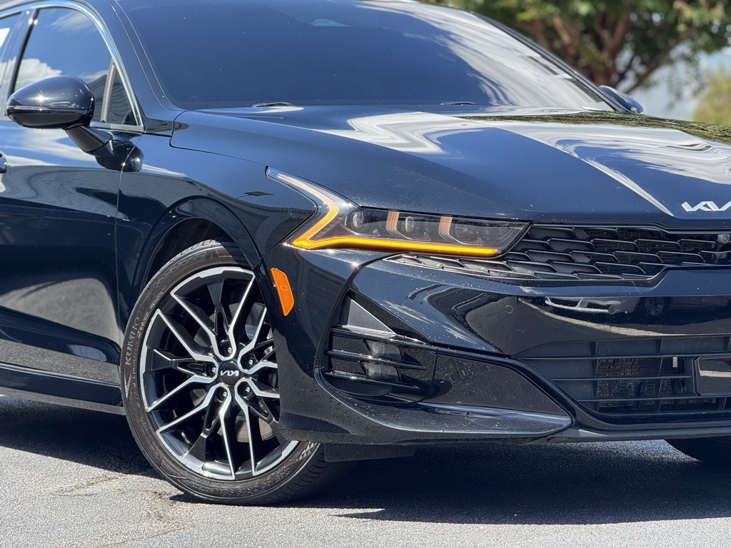 2022 Kia K5 GT photo 2