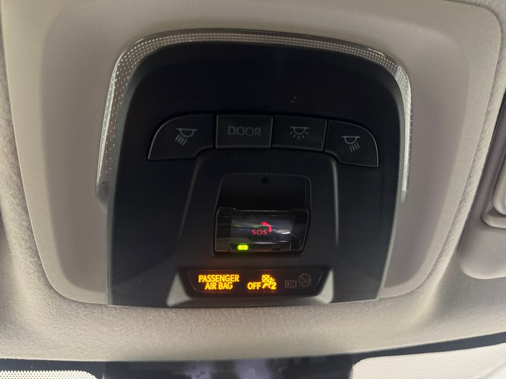 2023 Toyota Corolla LE photo 29