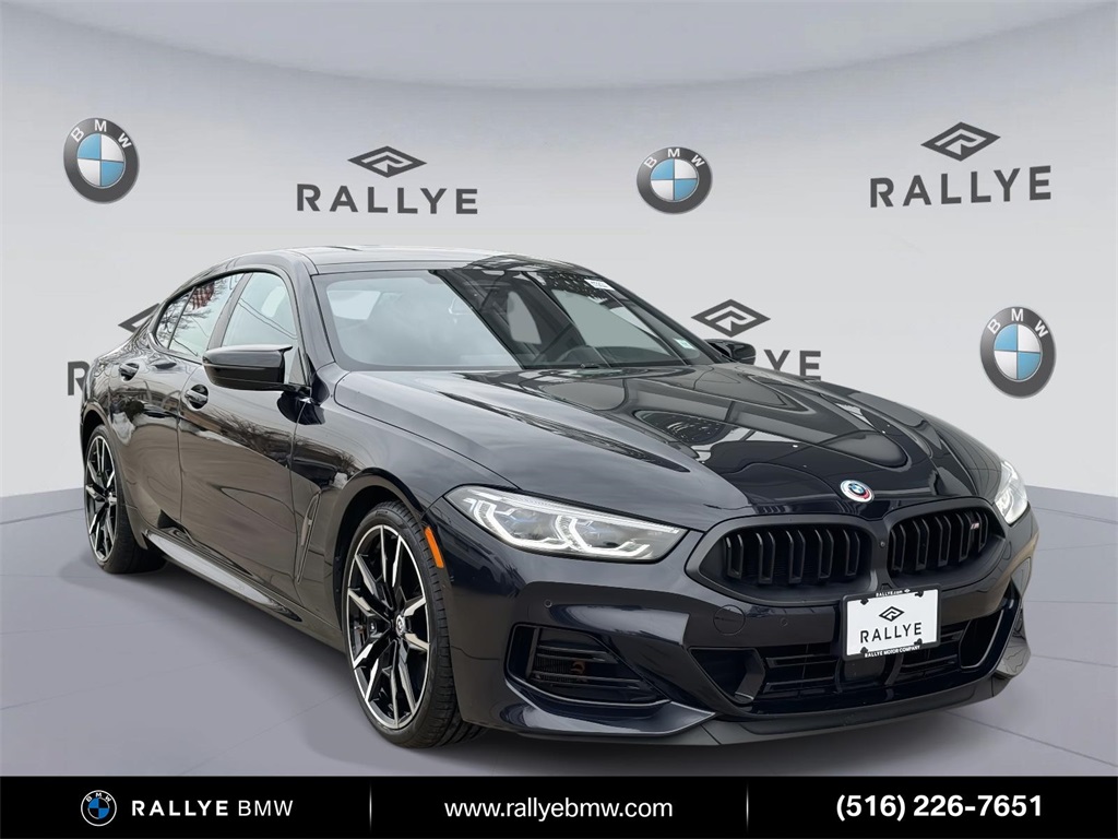 2023 BMW 8 Series M850i's photo
