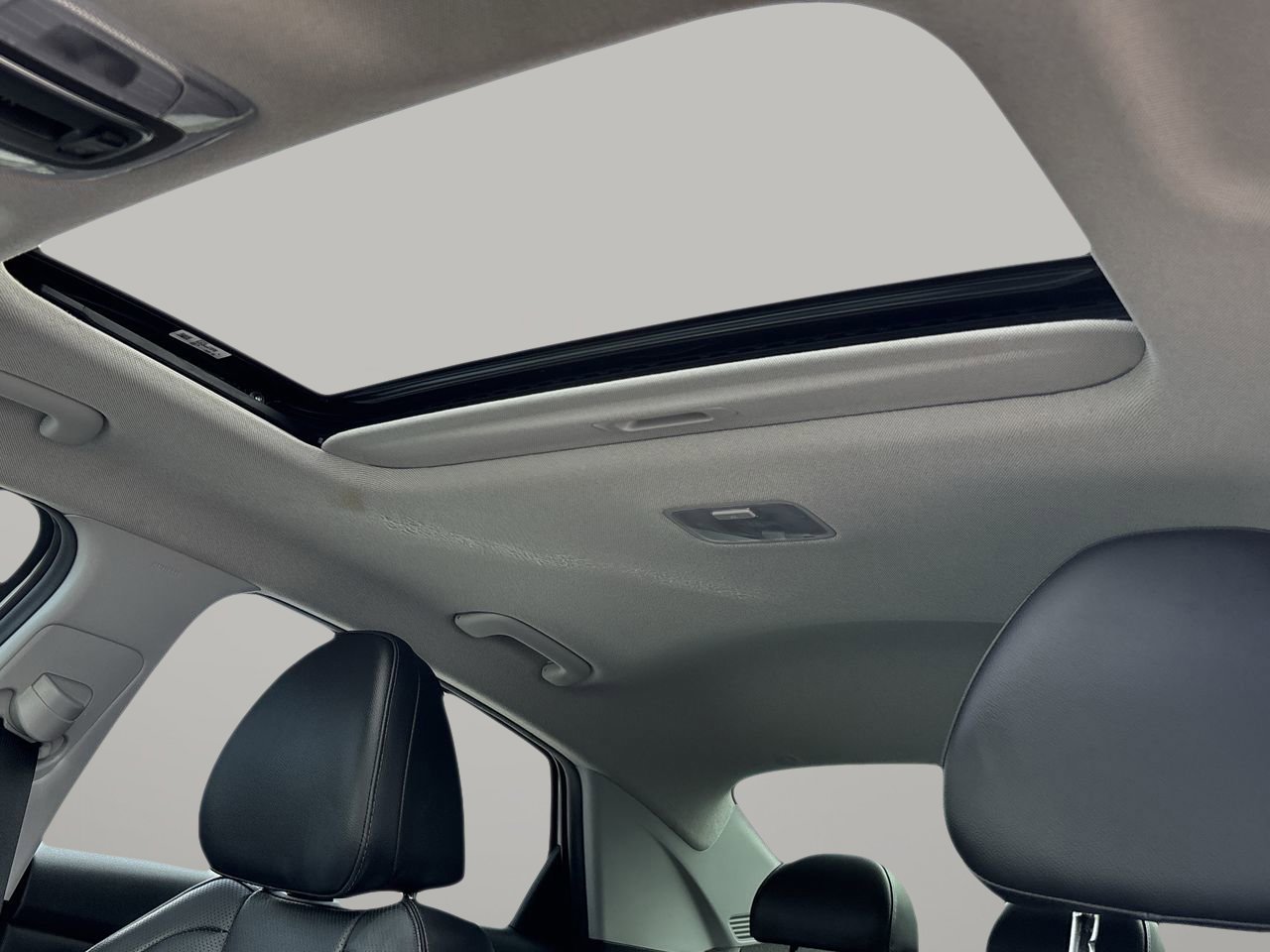 2023 Hyundai Elantra Hybrid Limited photo 17