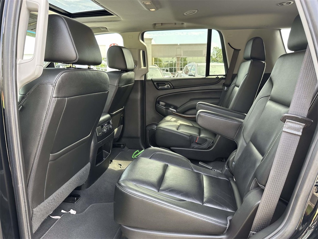 2019 Chevrolet Tahoe LT photo 13
