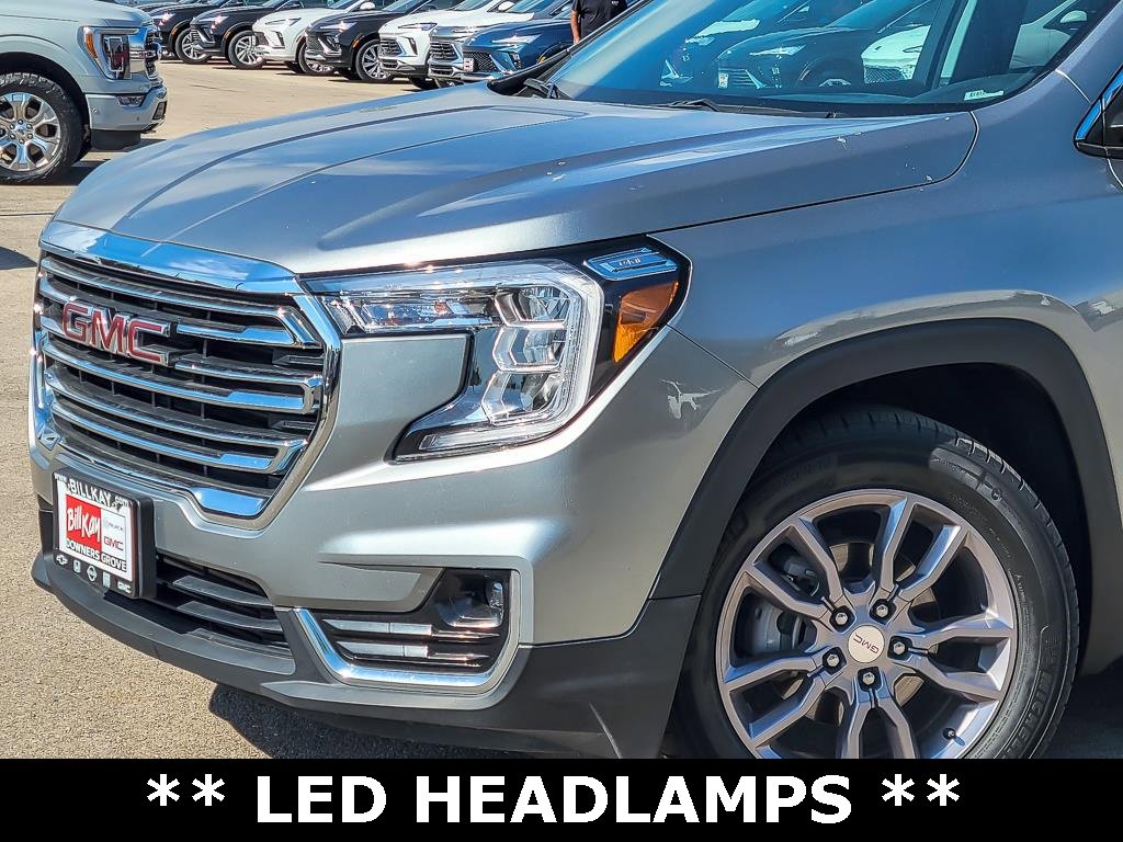 2023 GMC TERRAIN - Image 2