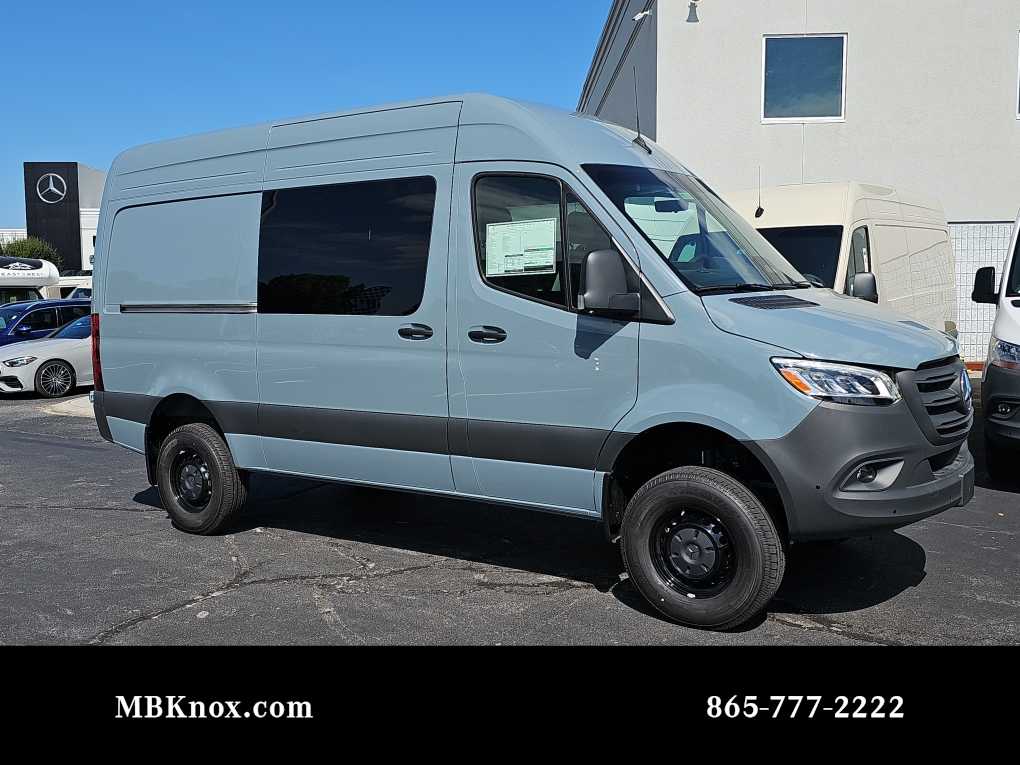 2026 Mercedes-Benz Sprinter Cargo Van Base's photo