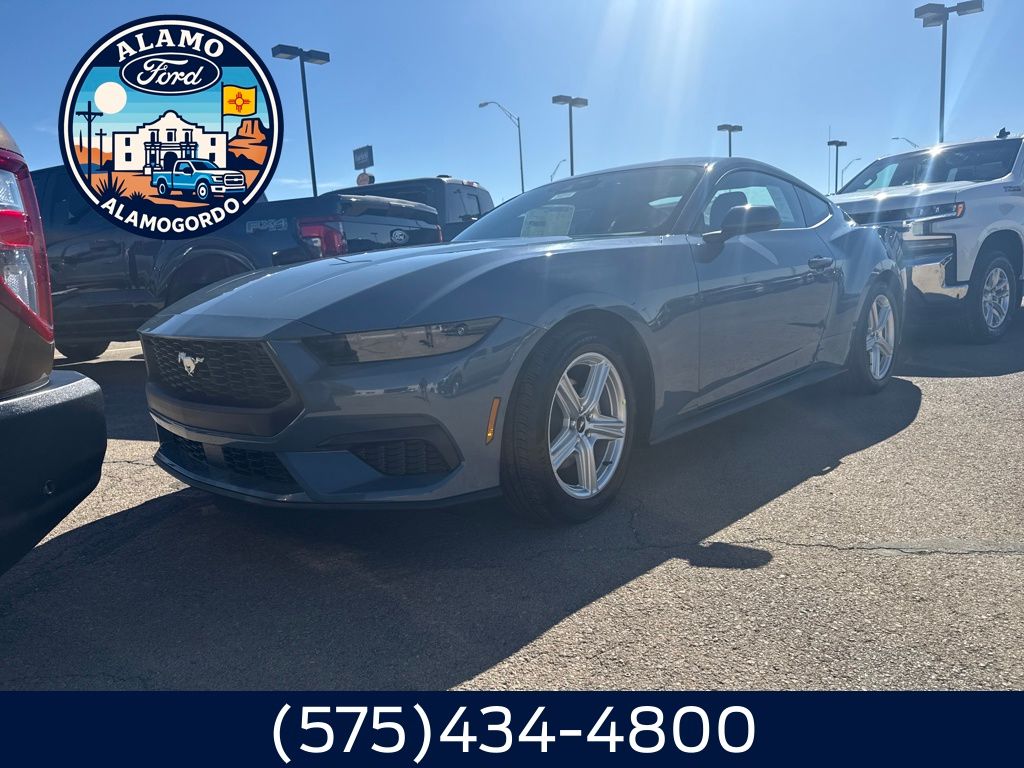 2026 Ford Mustang EcoBoost's photo