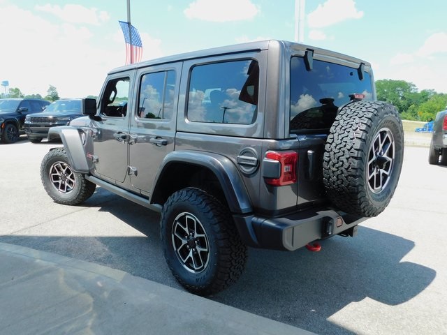 2025 Jeep Wrangler Rubicon photo 6
