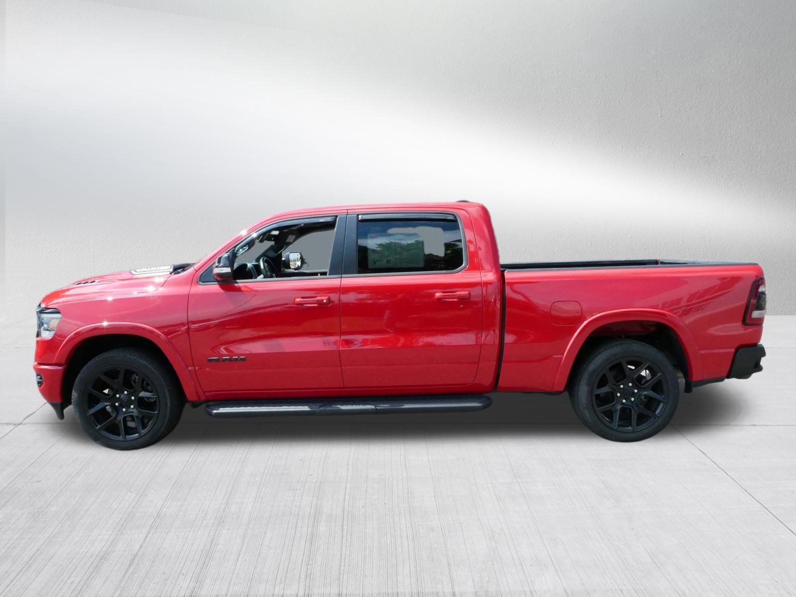 2022 Ram 1500 Laramie photo 4