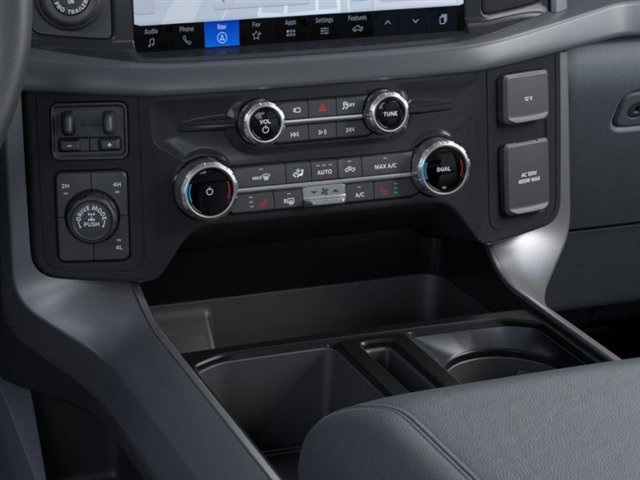 2025 Ford F-150 XLT photo 14