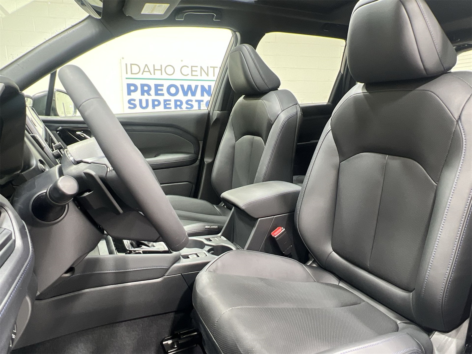 2025 Subaru Forester Limited photo 11