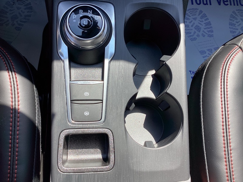 2025 Ford Escape Hybrid ST-Line Select photo 37
