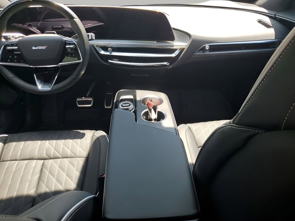 2026 Cadillac Lyriq photo 24