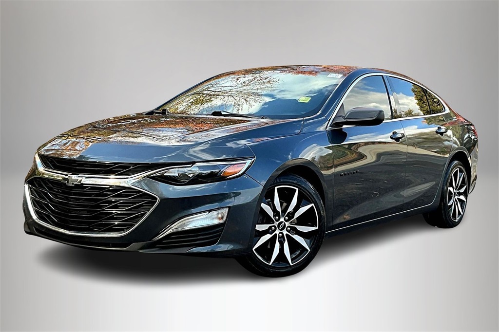 2021 Chevrolet Malibu RS photo 2