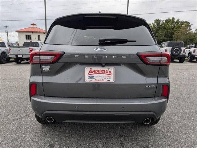 2024 Ford Escape ST-Line Elite photo 5