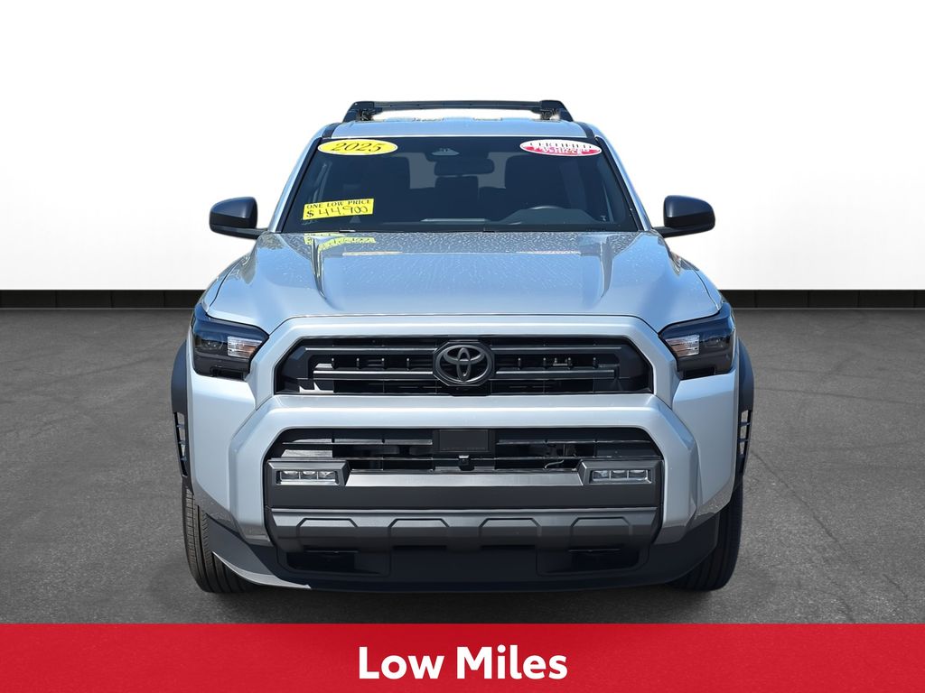 2025 Toyota 4Runner SR5 photo 2