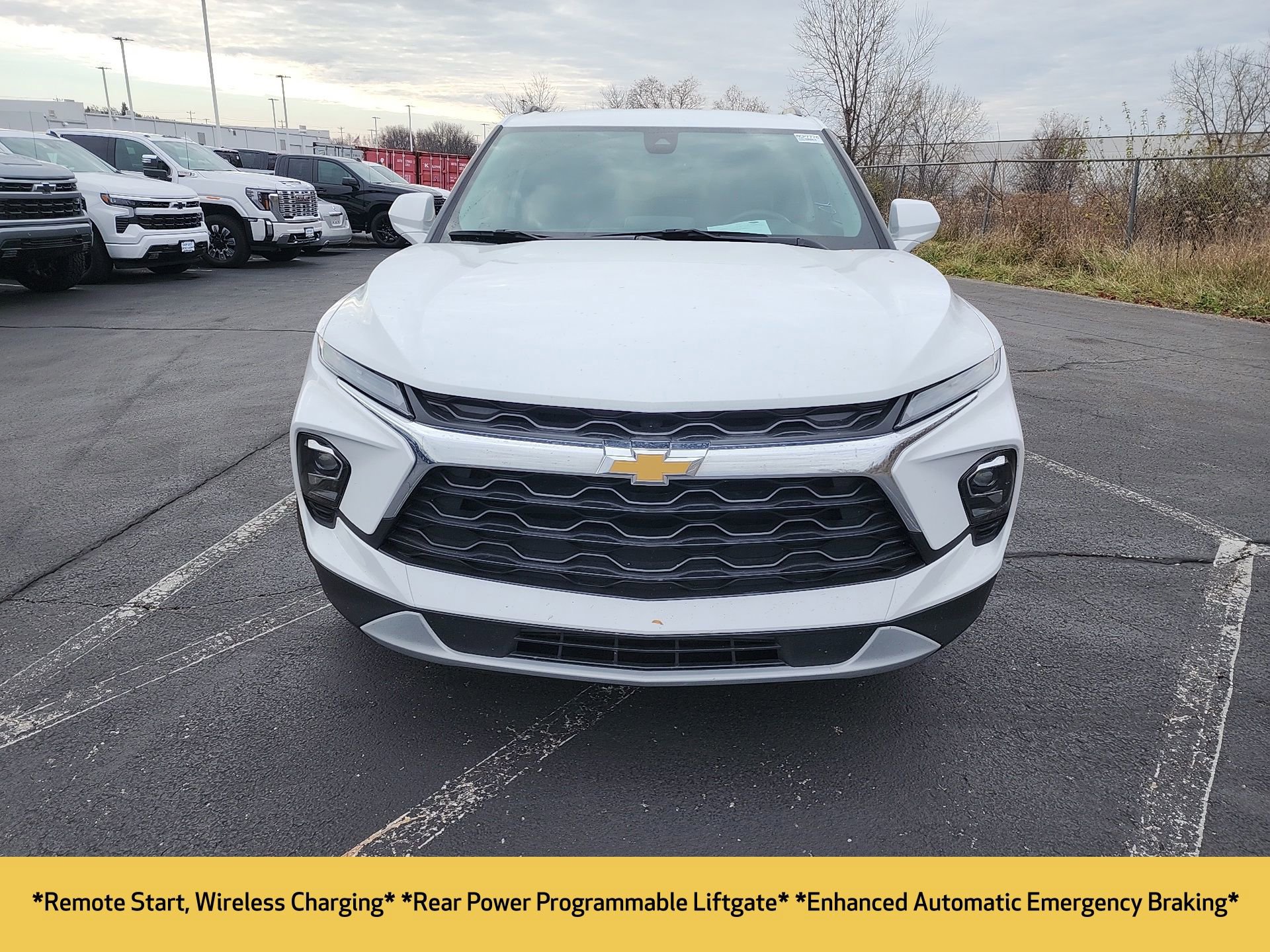 2023 Chevrolet Blazer 2LT photo 3