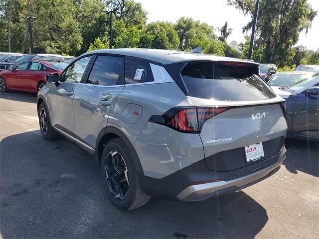 2026 Kia Sportage EX photo 4