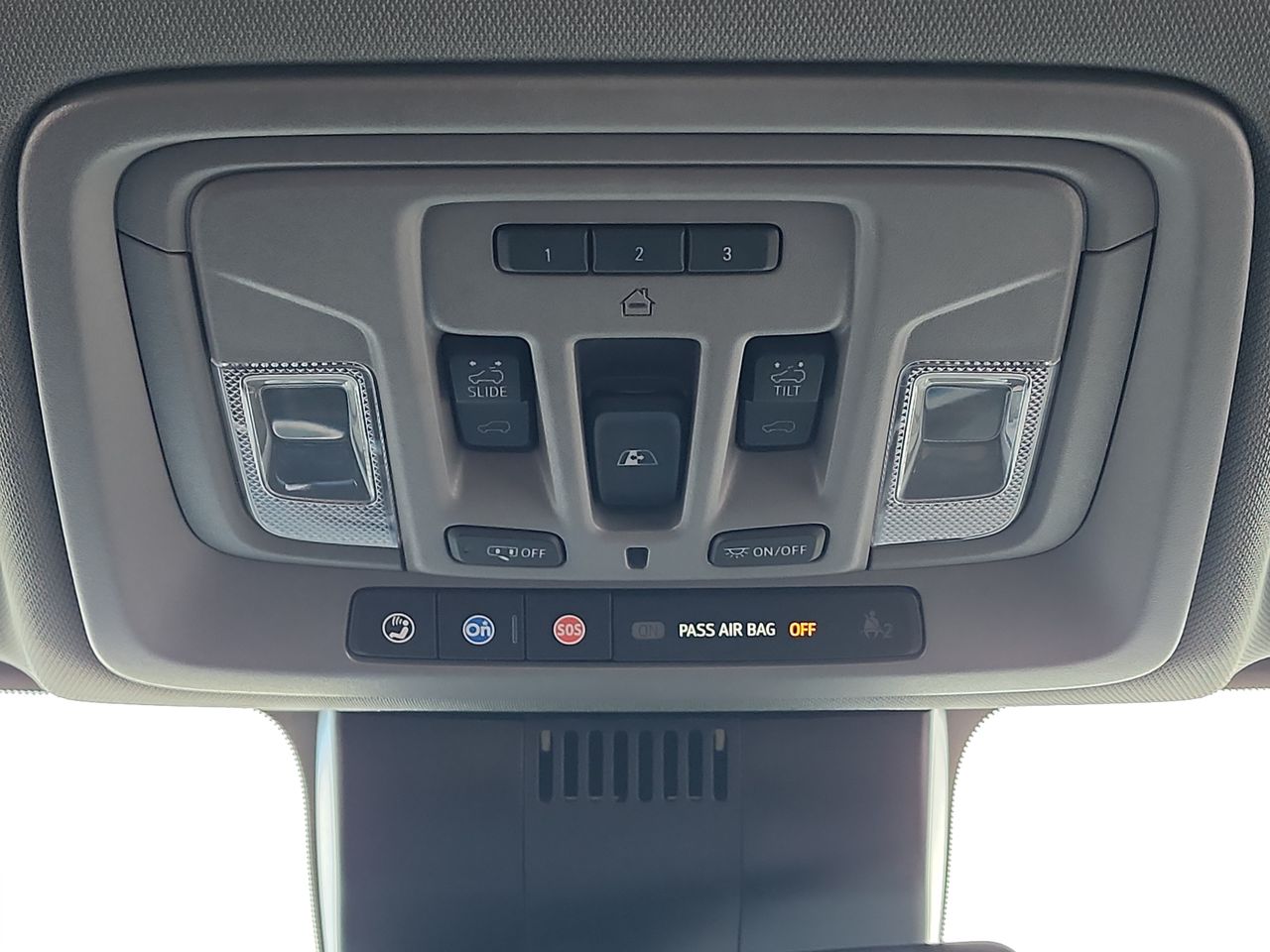 2023 Chevrolet Silverado 1500 LTZ photo 25