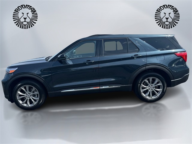 2023 Ford Explorer XLT photo 6