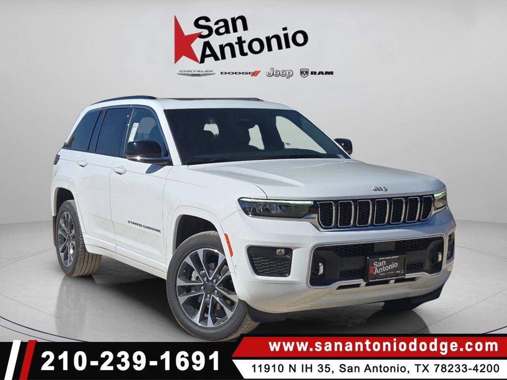 2025 Jeep Grand Cherokee Overland's photo
