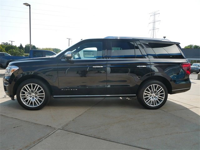 2022 Ford Expedition Platinum photo 3