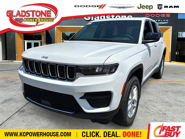 2025 Jeep Grand Cherokee Laredo's photo