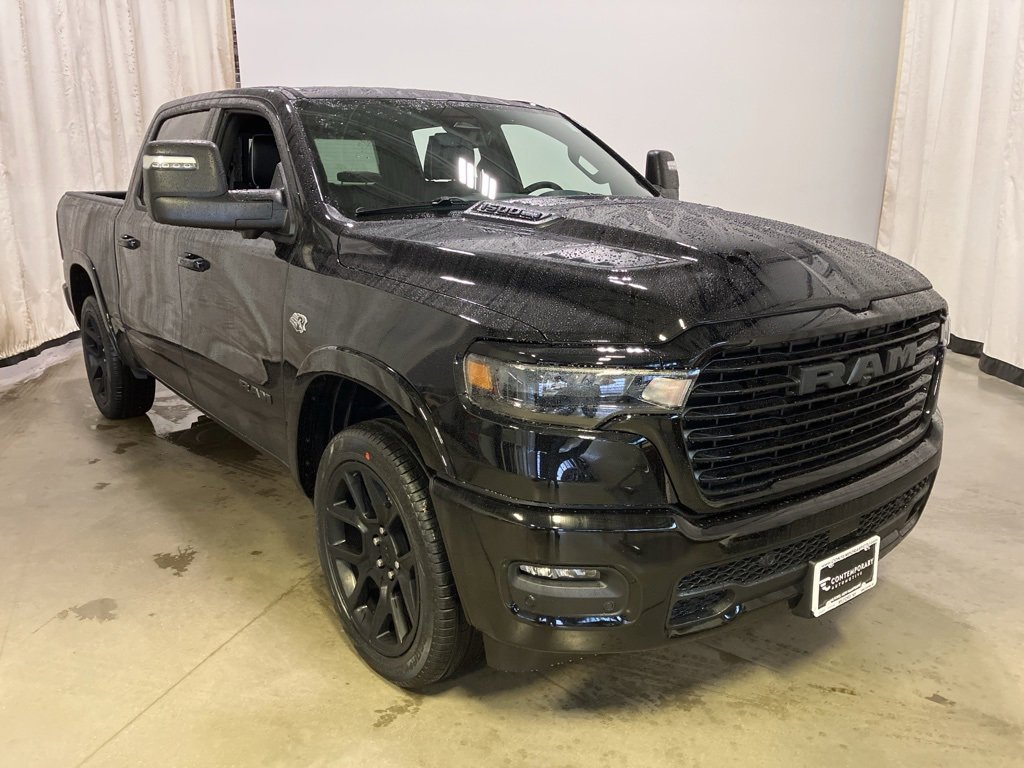 2026 RAM Ram 1500 Pickup Laramie's photo