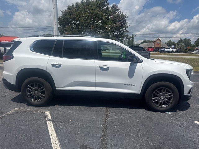 2025 Gmc Acadia Elevation photo 2