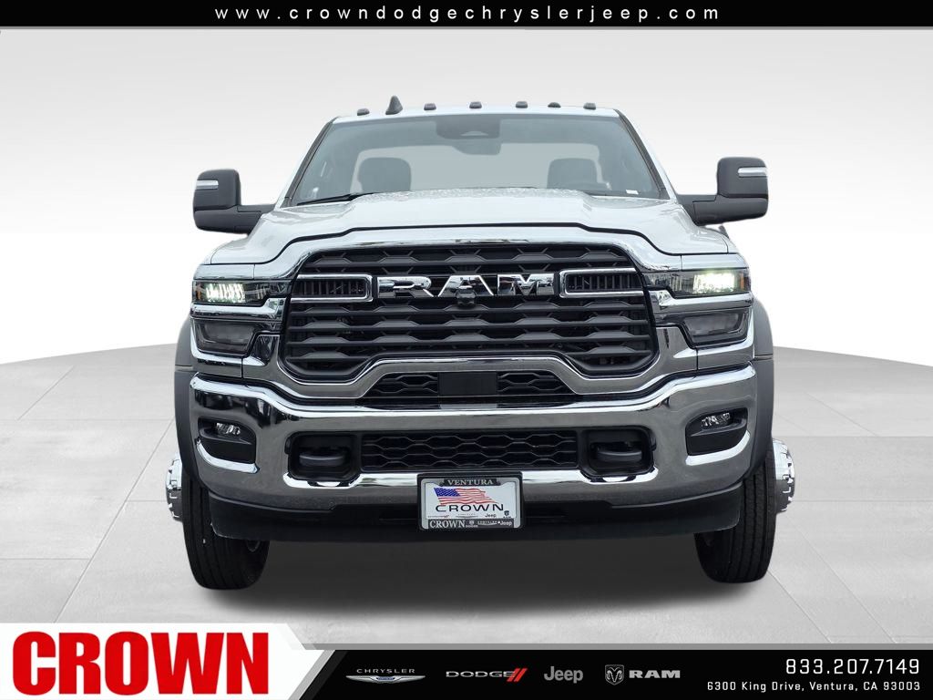 2026 Ram 5500 Tradesman photo 2